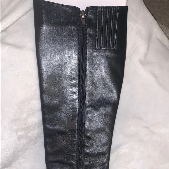 Saks Fifth Avenue Black Knee Boots with Chunky Heel - Picture 7 of 16